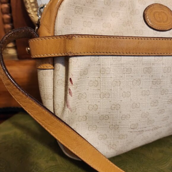 Gucci Cream GG Monogram Bag - Picture 4 of 15